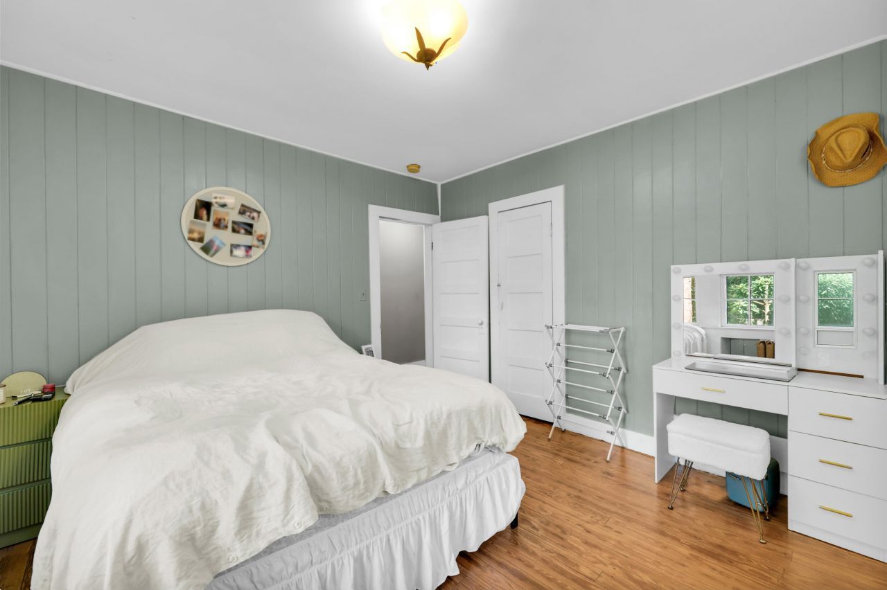 12 John Street Photo 61