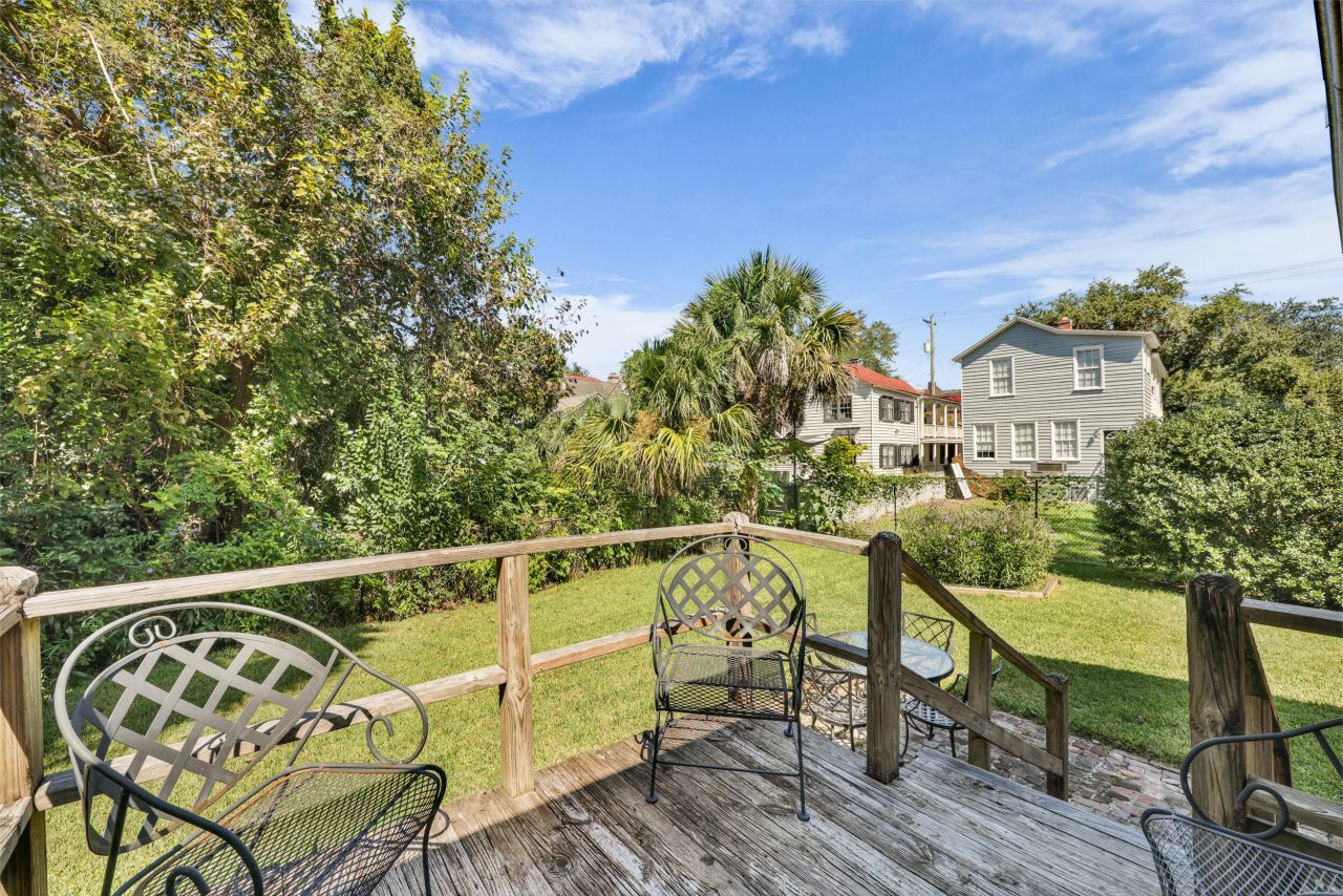 12 John Street Photo 62