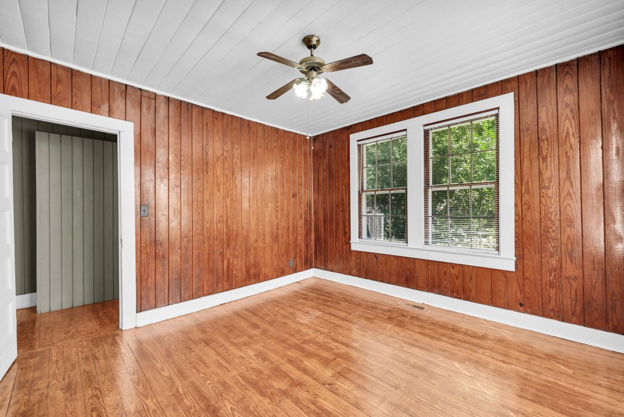 12 John Street Photo 79