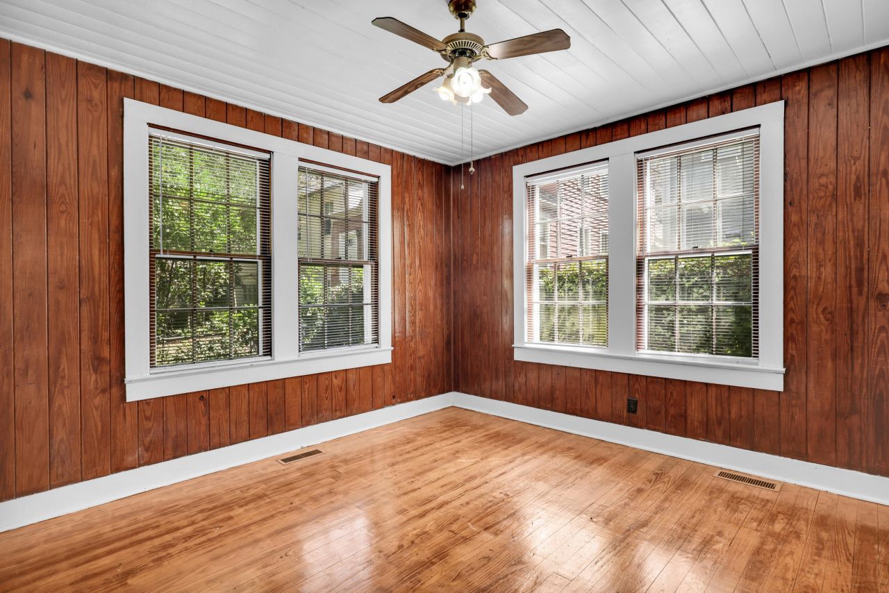 12 John Street Photo 81