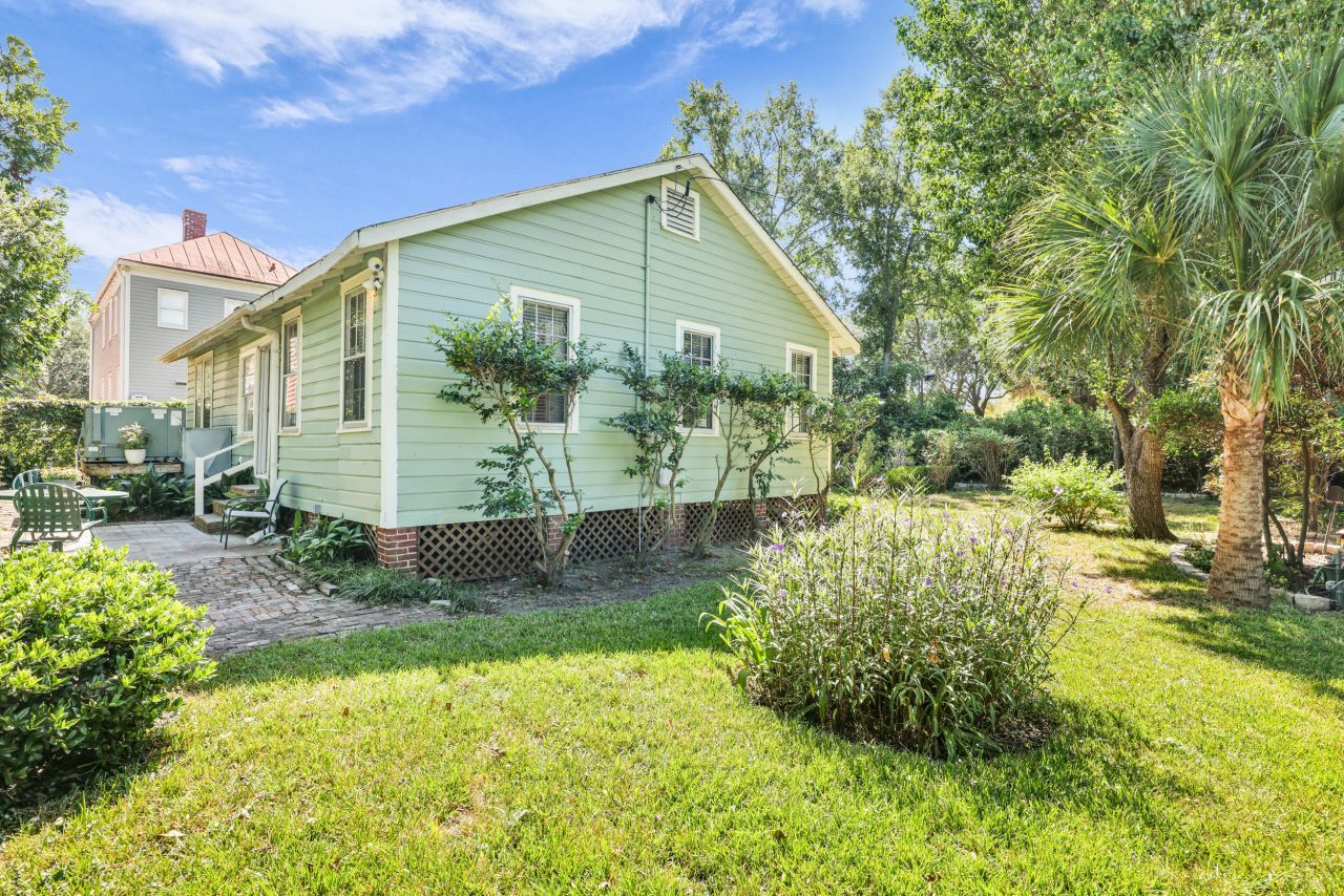 12 John Street Photo 86