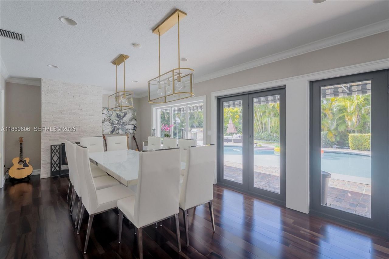 8500 SW 70th St, Miami, FL 33143 Photo