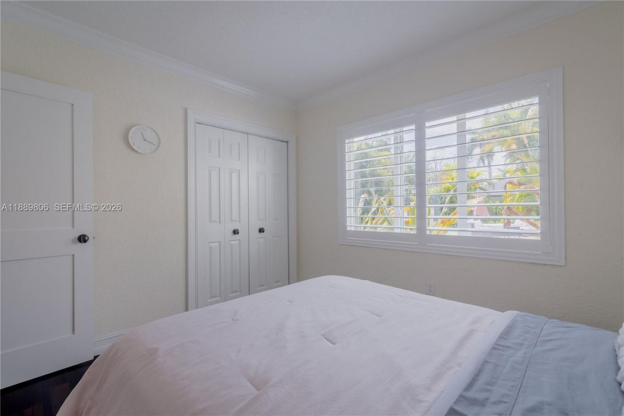 8500 SW 70th St, Miami, FL 33143 Photo