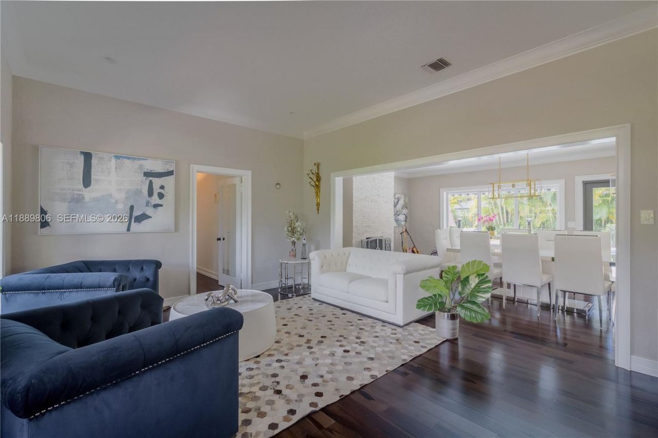 8500 SW 70th St, Miami, FL 33143 Photo