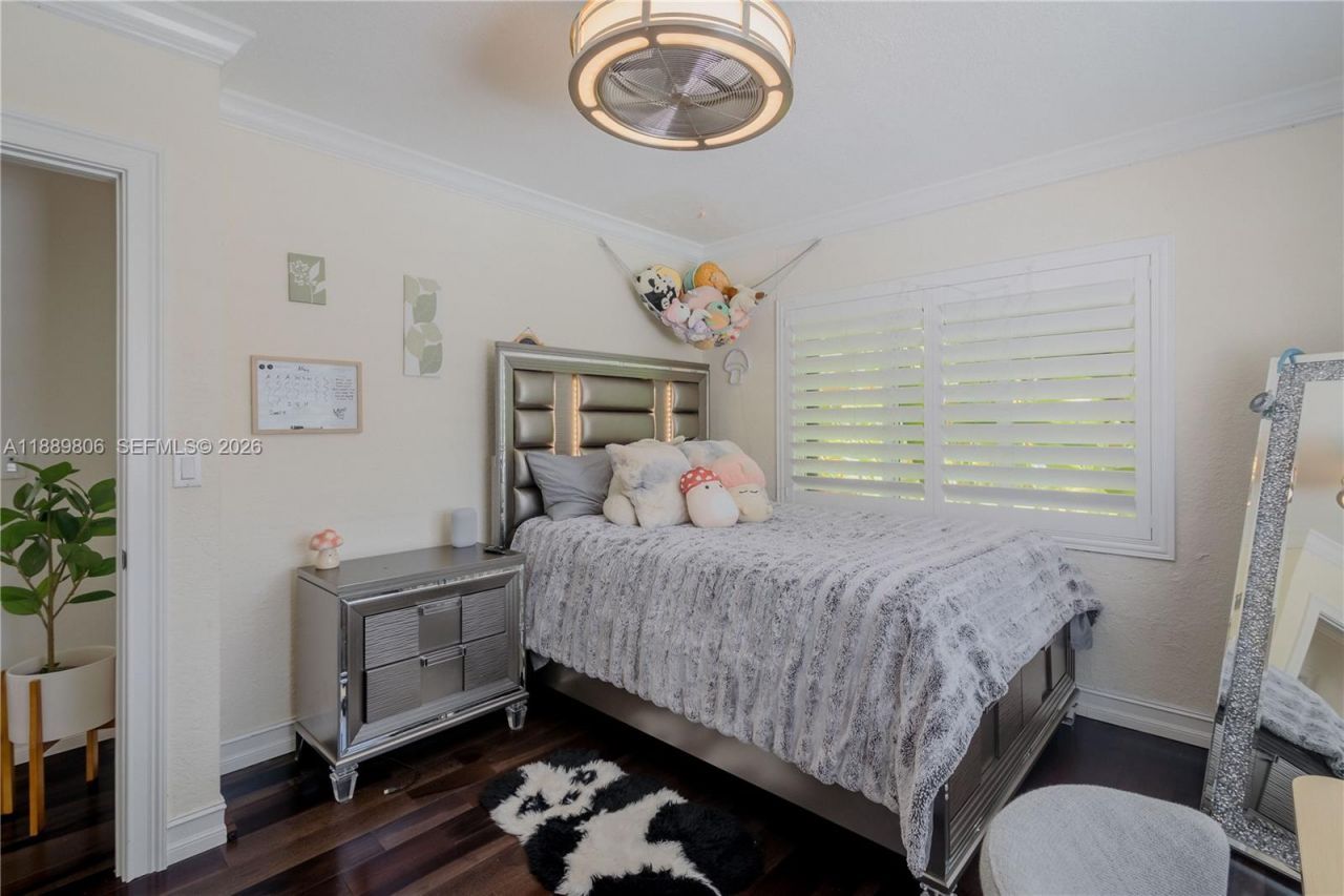 8500 SW 70th St, Miami, FL 33143 Photo