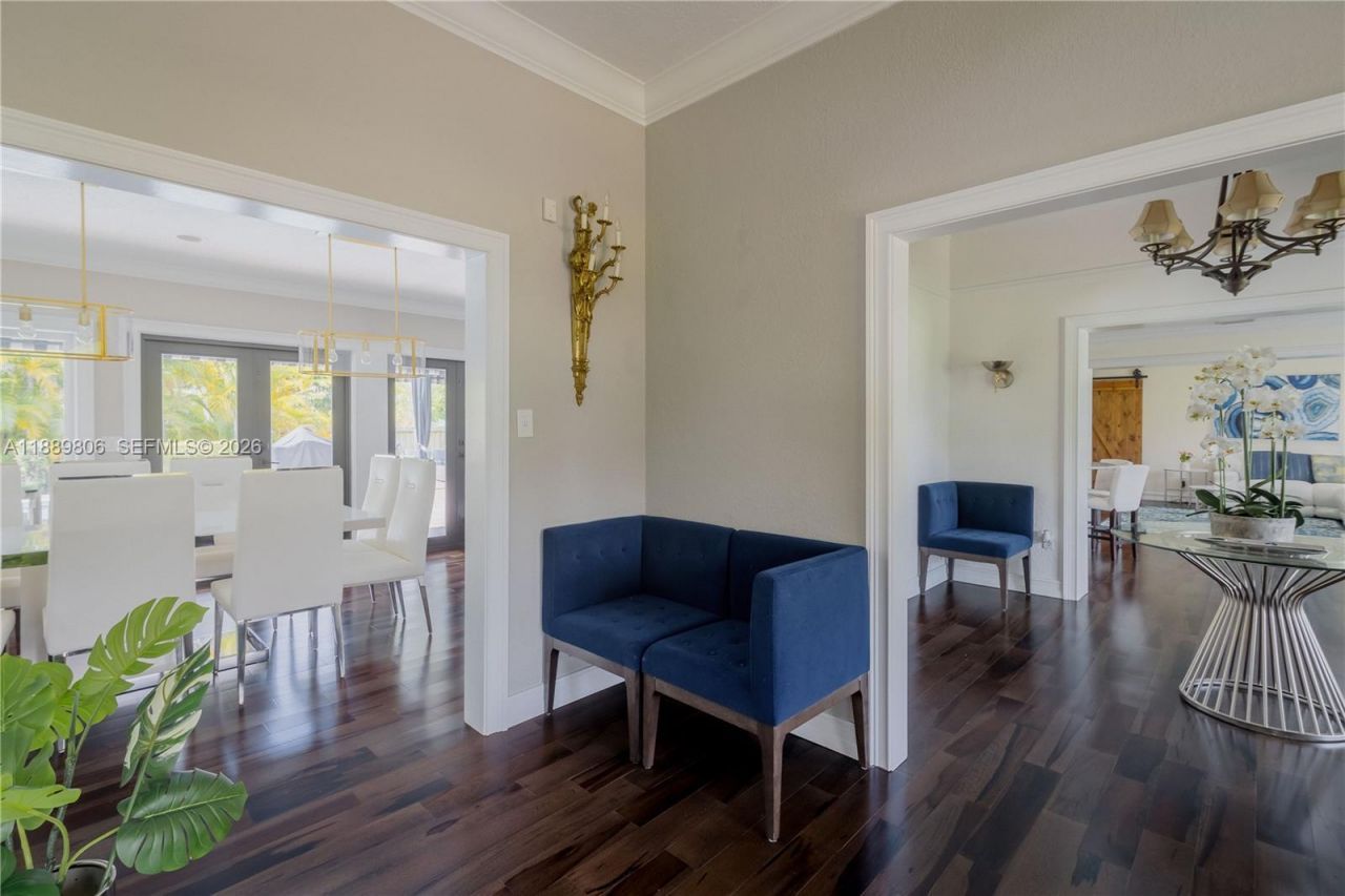 8500 SW 70th St, Miami, FL 33143 Photo