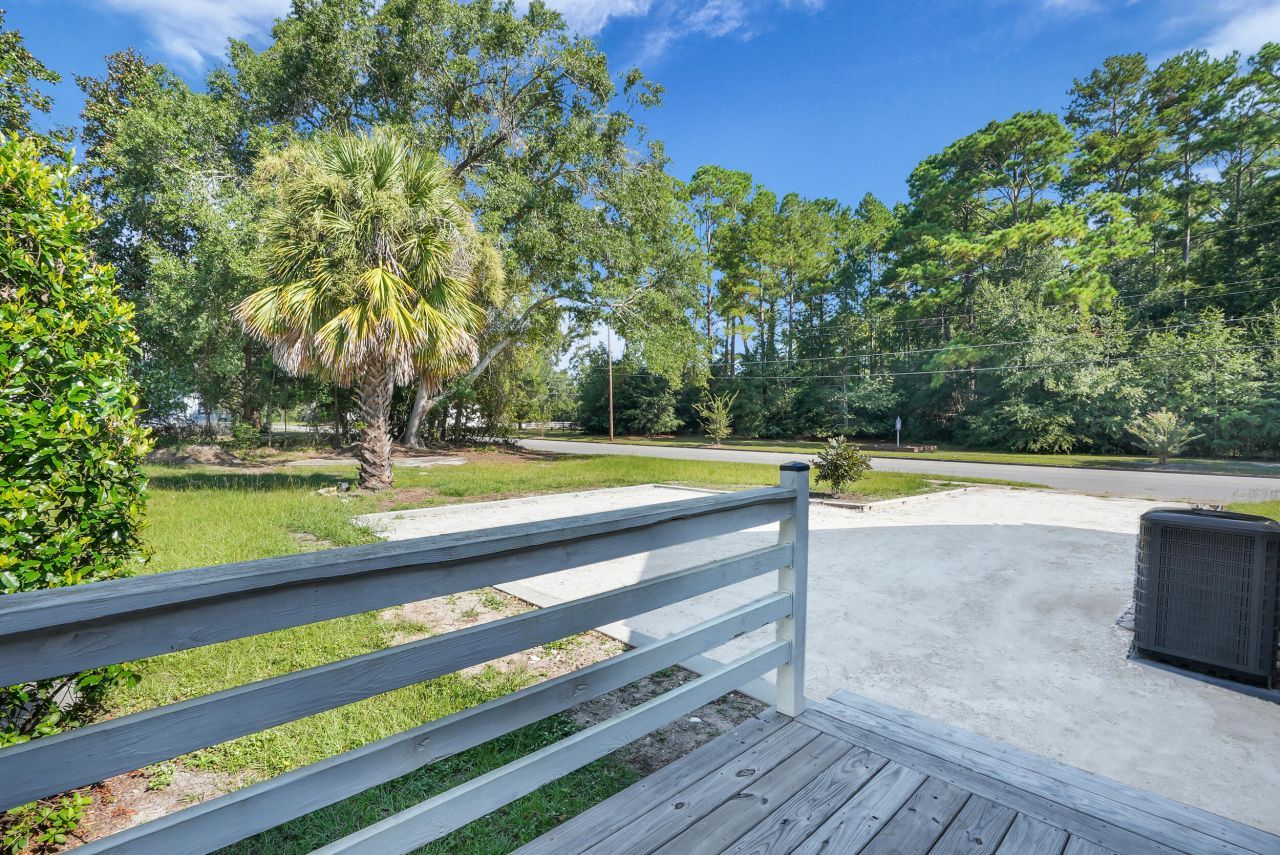 401 & 403 W Mulberry Street Photo 14