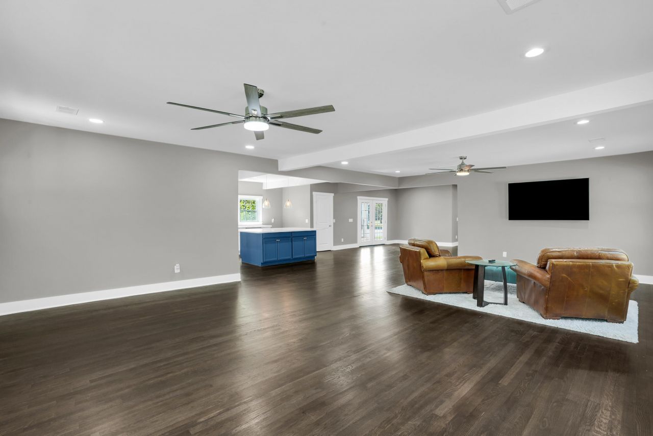 401 & 403 W Mulberry Street Photo 16