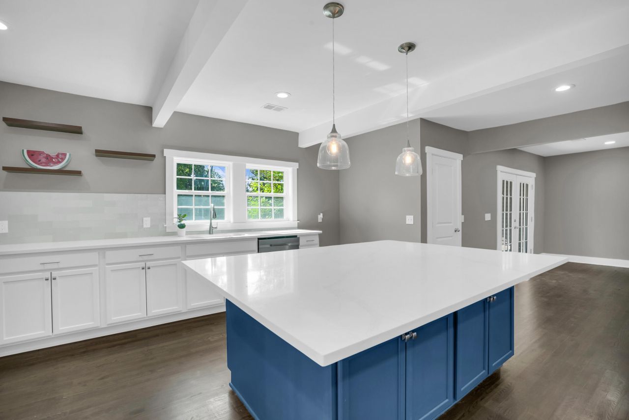 401 & 403 W Mulberry Street Photo 20