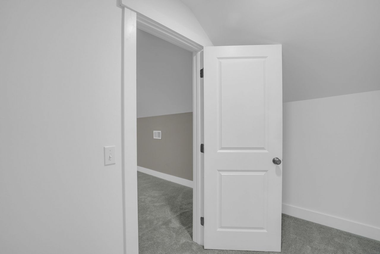 401 & 403 W Mulberry Street Photo 30