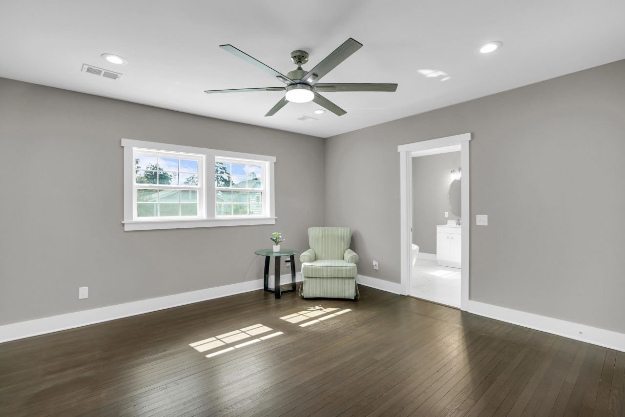 401 & 403 W Mulberry Street Photo 36