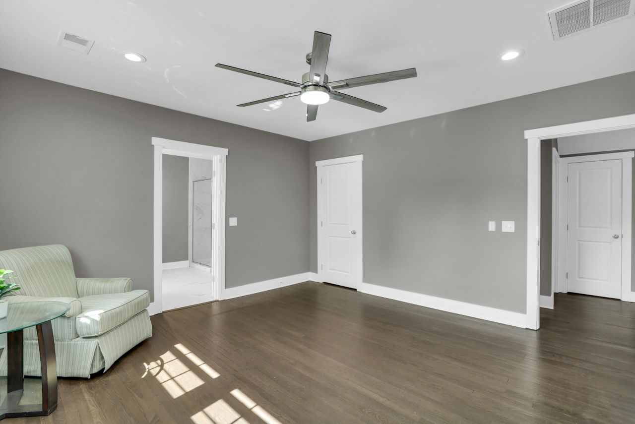 401 & 403 W Mulberry Street Photo 38