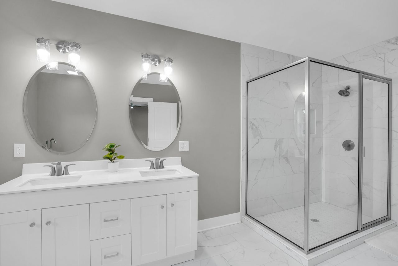 401 & 403 W Mulberry Street Photo 42