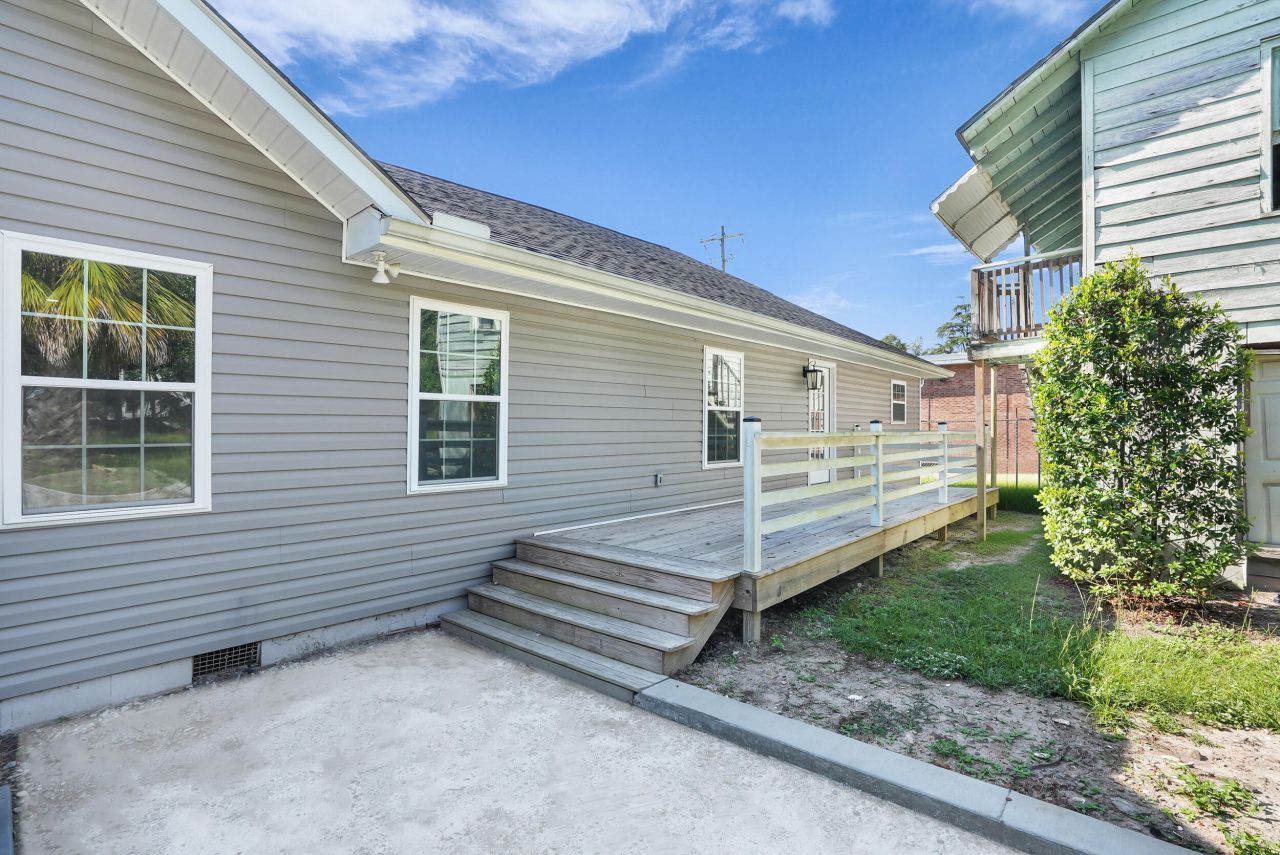 401 & 403 W Mulberry Street Photo 49