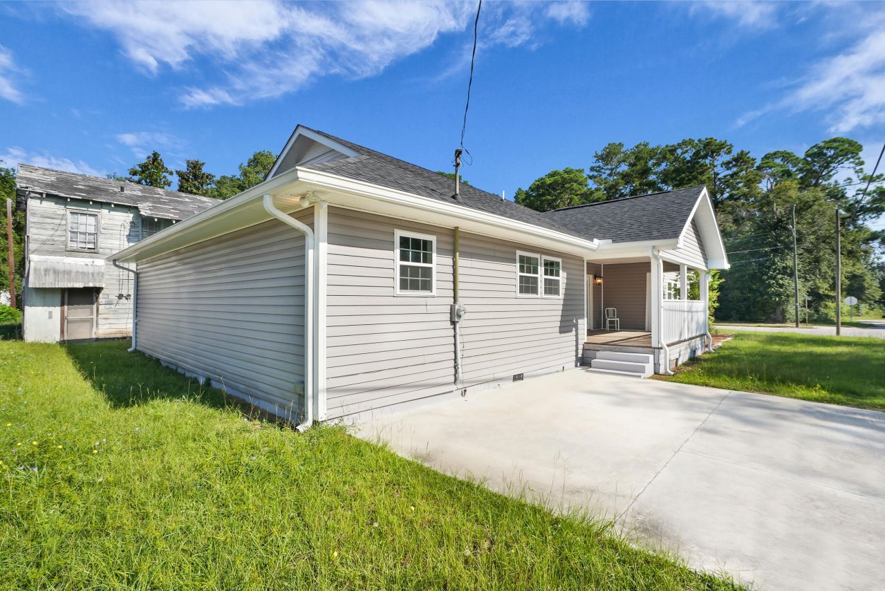 401 & 403 W Mulberry Street Photo 9