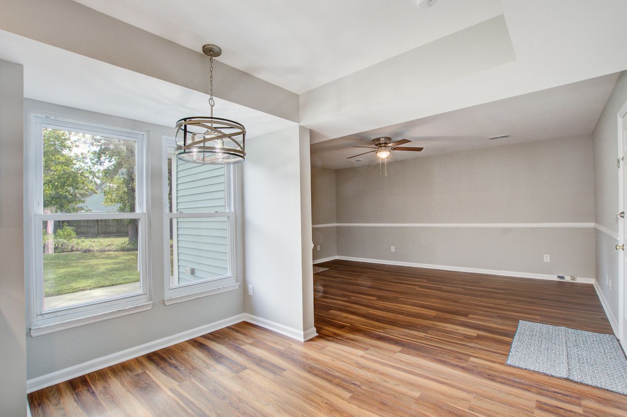 206 Lynton Court Photo 15