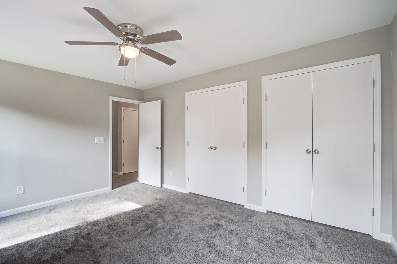 206 Lynton Court Photo 30