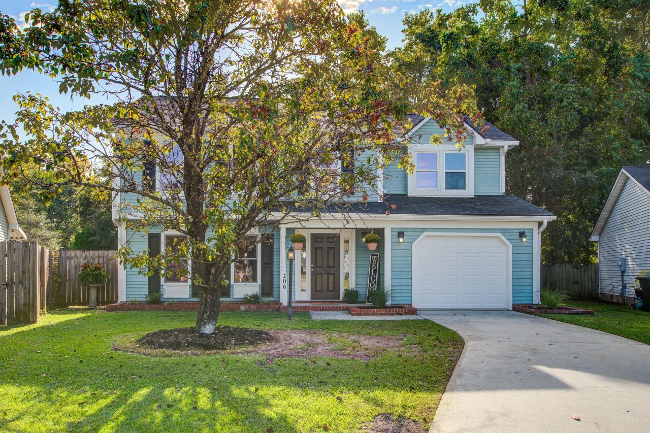 206 Lynton Court Photo 33