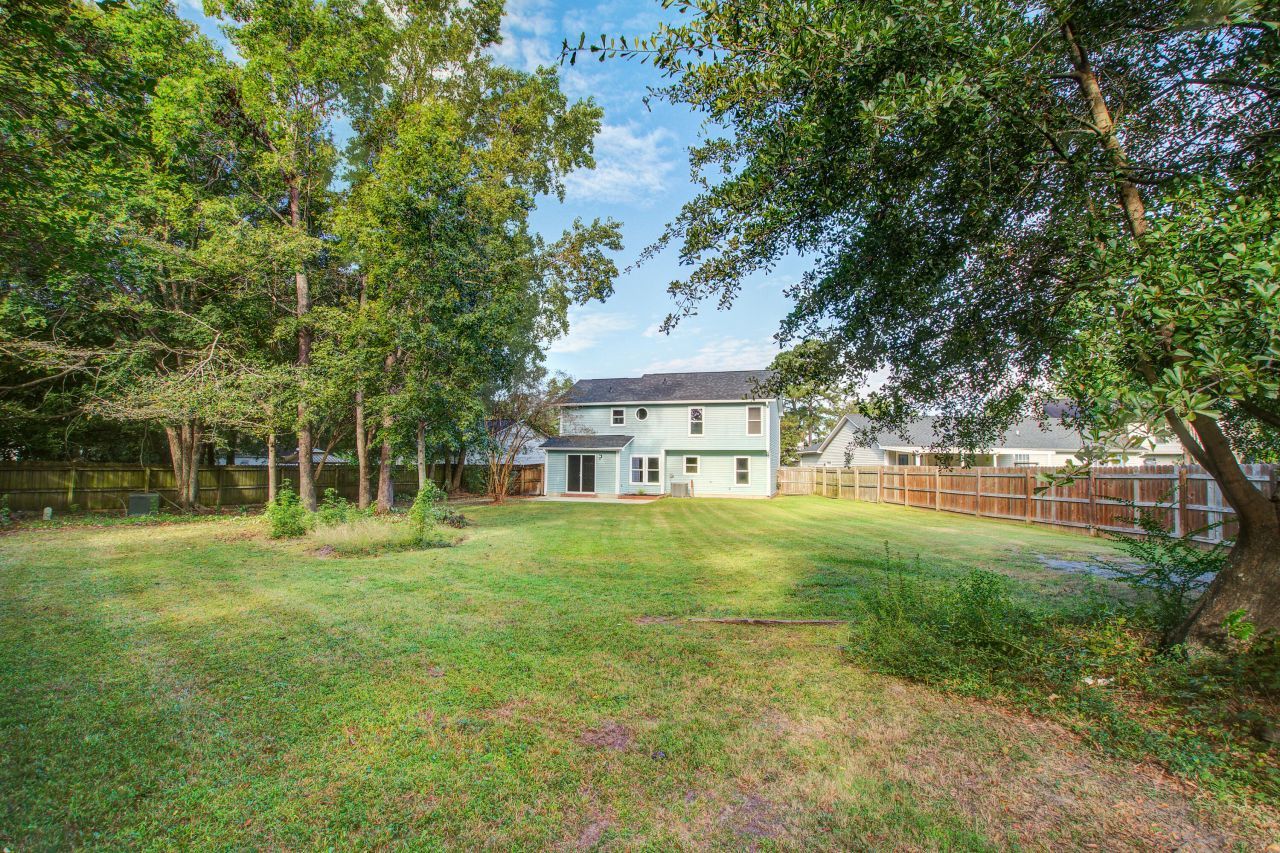 206 Lynton Court Photo 40