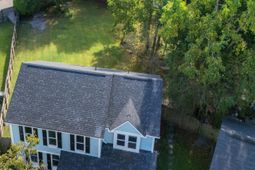 206 Lynton Court photo 4