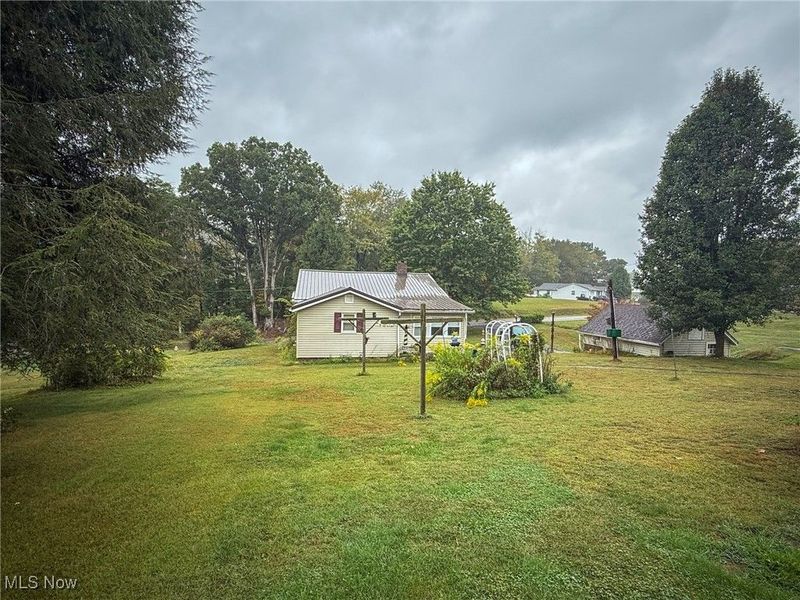 1667 County Rd 11, Dillonvale, OH 43917 Photo 6