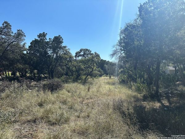 132 Lexington, Canyon Lake, TX 78133