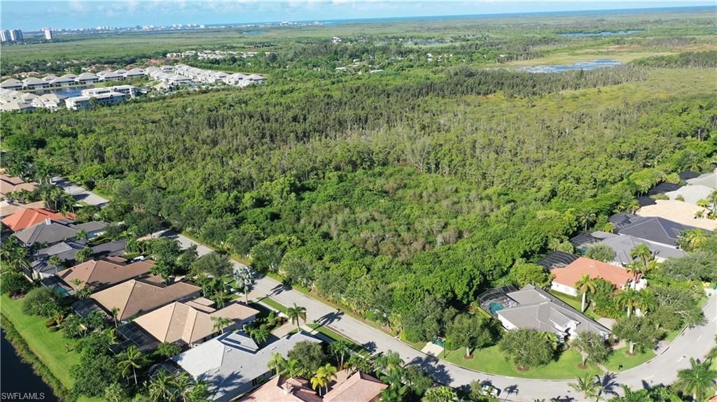 Port Au Prince Rd, Naples, FL 34114 Photo