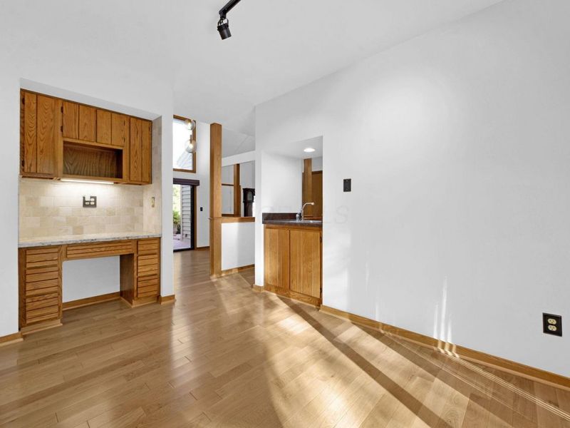 8292 Breckenridge Way, Columbus, OH 43235 Photo 12