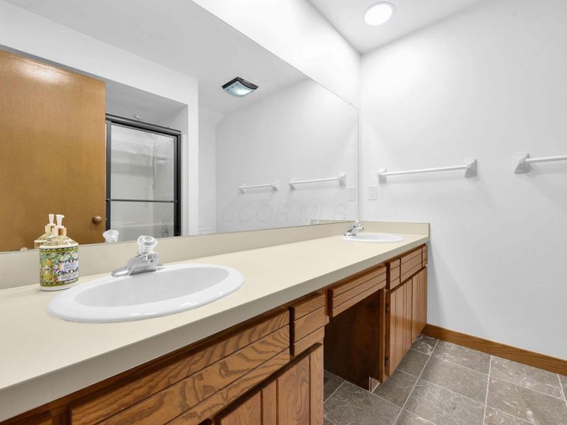 8292 Breckenridge Way, Columbus, OH 43235 Photo 38