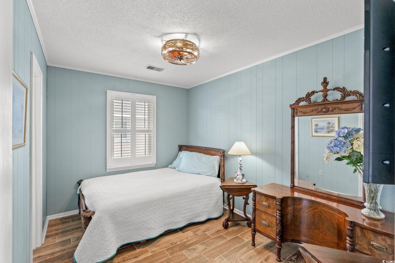 322 58th Ave. N Photo 16