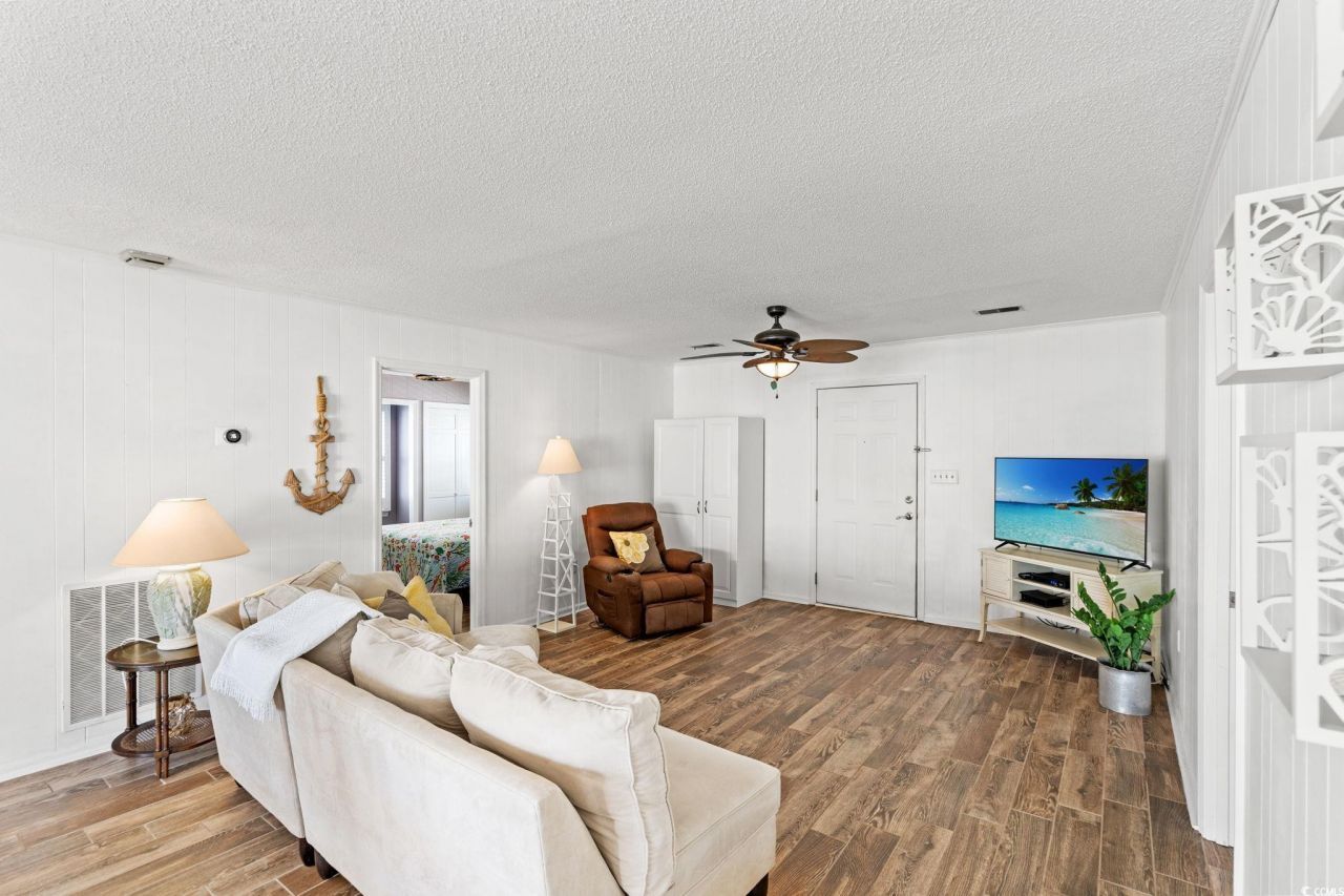 322 58th Ave. N Photo 5