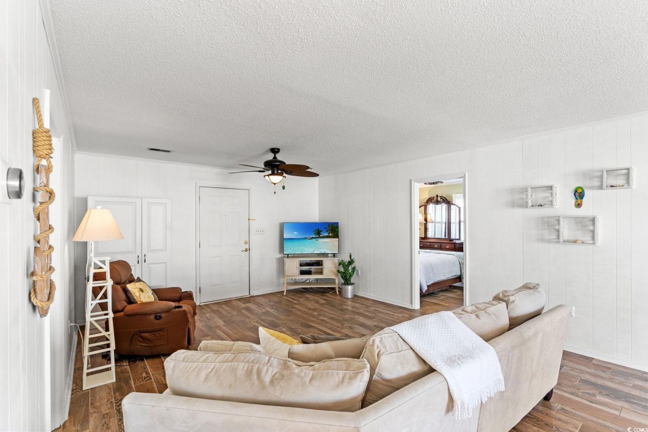 322 58th Ave. N Photo 6