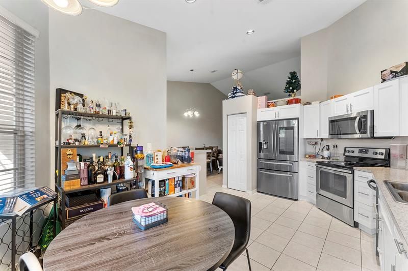 7520 S Aragon Boulevard, Unit 2, Sunrise, FL 33313 Photo