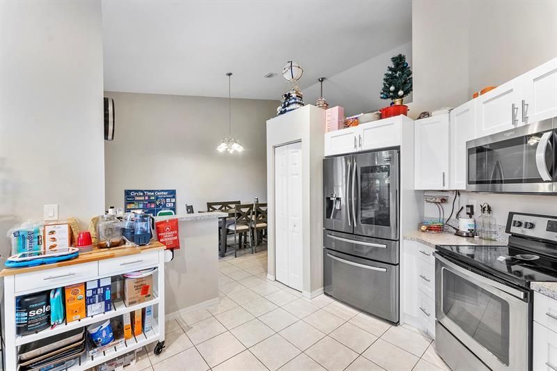 7520 S Aragon Boulevard, Unit 2, Sunrise, FL 33313 Photo