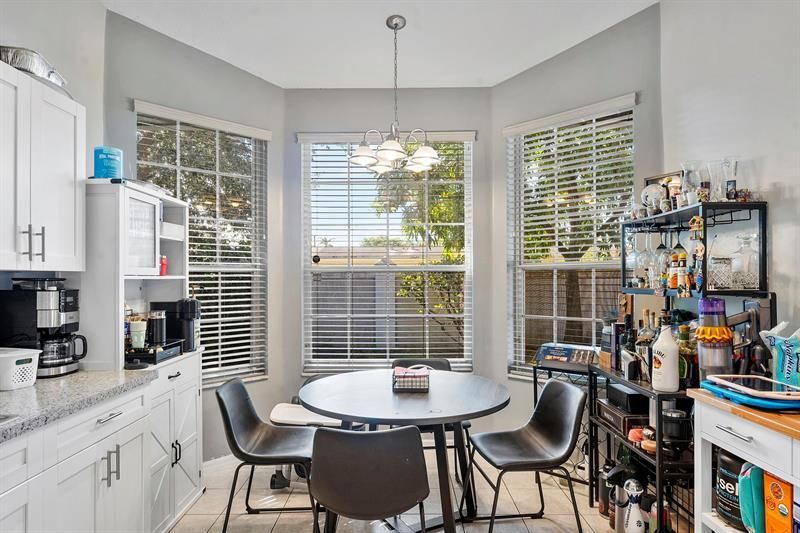 7520 S Aragon Boulevard, Unit 2, Sunrise, FL 33313 Photo