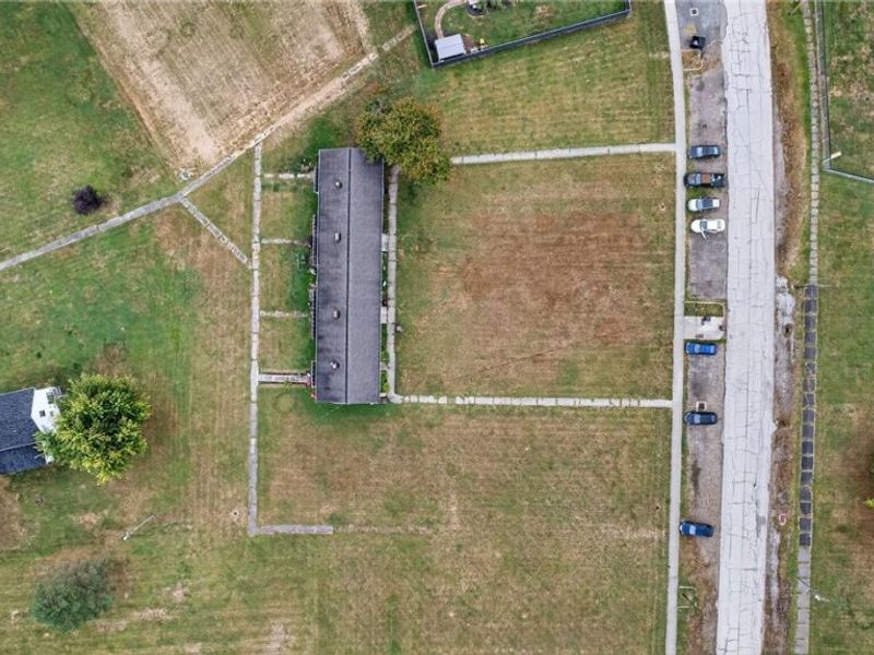 9607 Community Road, Windham, OH 44288 Photo 6