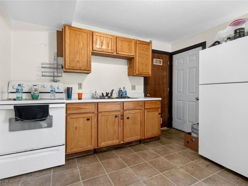 9607 Community Road, Windham, OH 44288 Photo 7