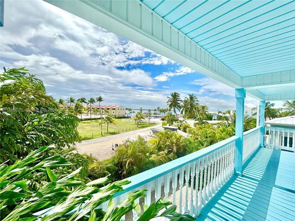 155 Airstream Ln, Tavernier, FL 33070