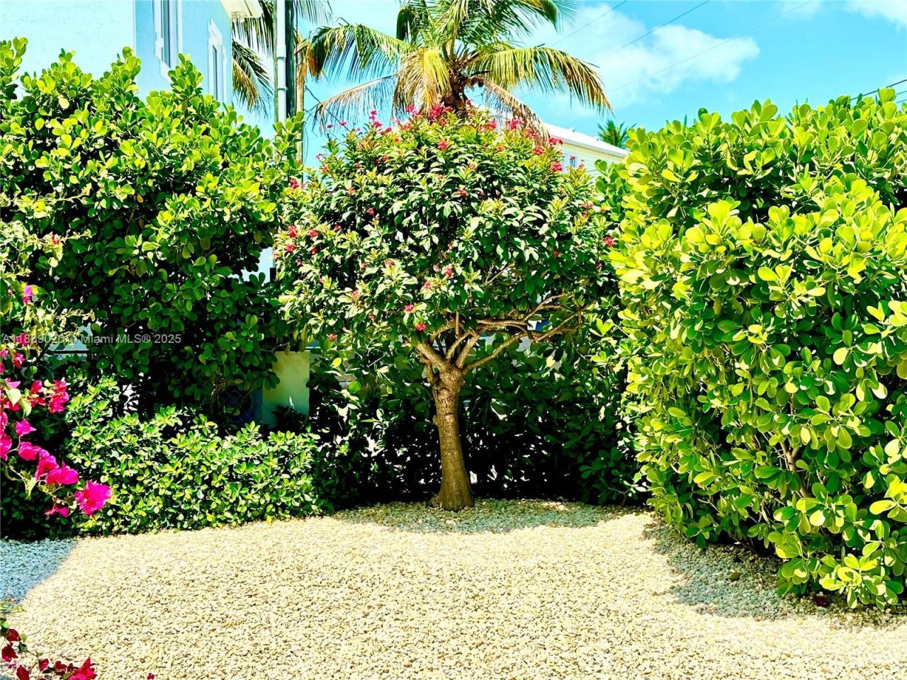 155 Airstream Ln, Tavernier, FL 33070 Photo