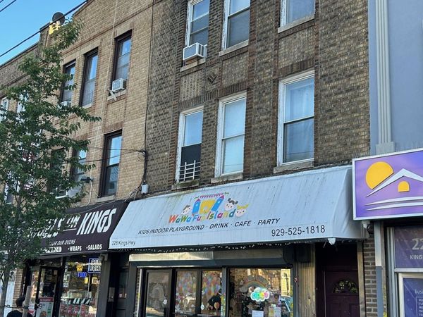 226 Kings Hwy, Brooklyn, NY 11223