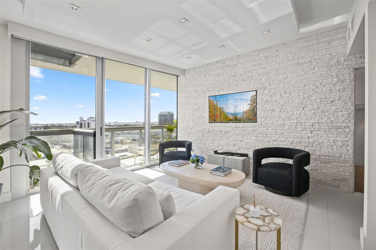 6899 Collins Ave, Unit 1610, Miami Beach, FL 33141 Photo