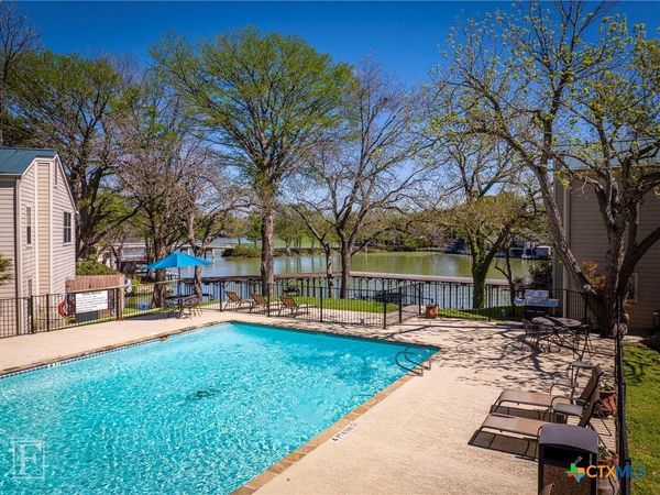 551 Terminal Loop Road, Unit B3, McQueeney, TX 78123