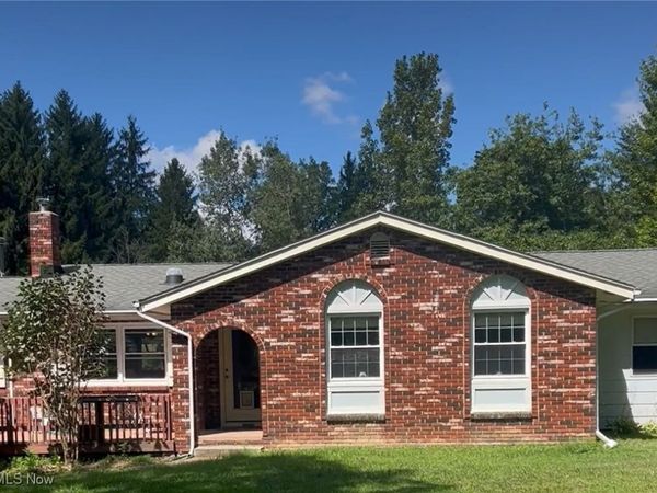 6171 Barrett Road, Geneva, OH 44041