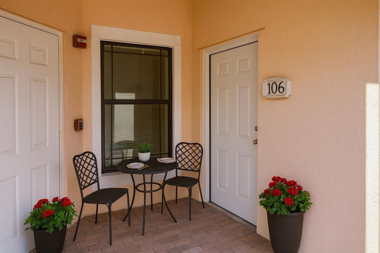 2807 Veronia Drive, Unit 106, Palm Beach Gardens, FL 33410 Photo