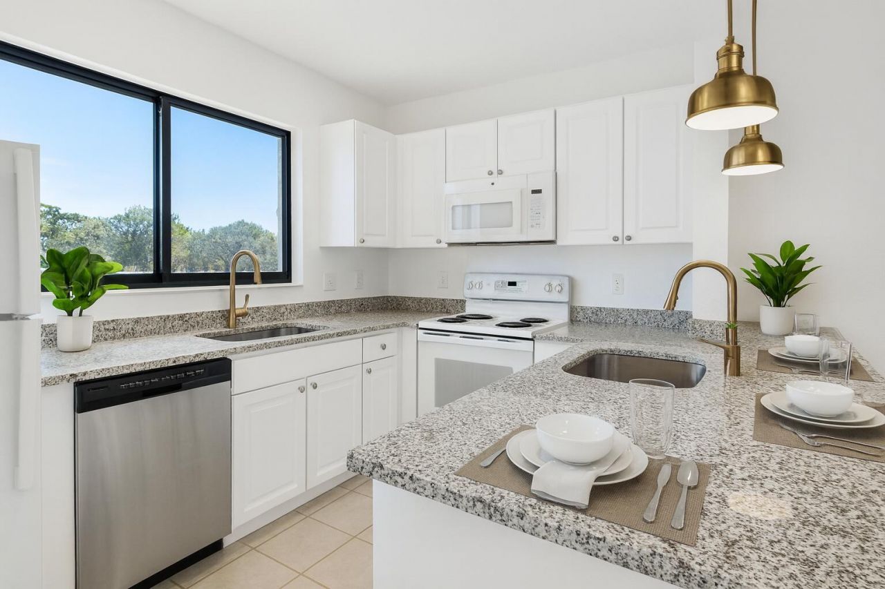 2807 Veronia Drive, Unit 106, Palm Beach Gardens, FL 33410 Photo