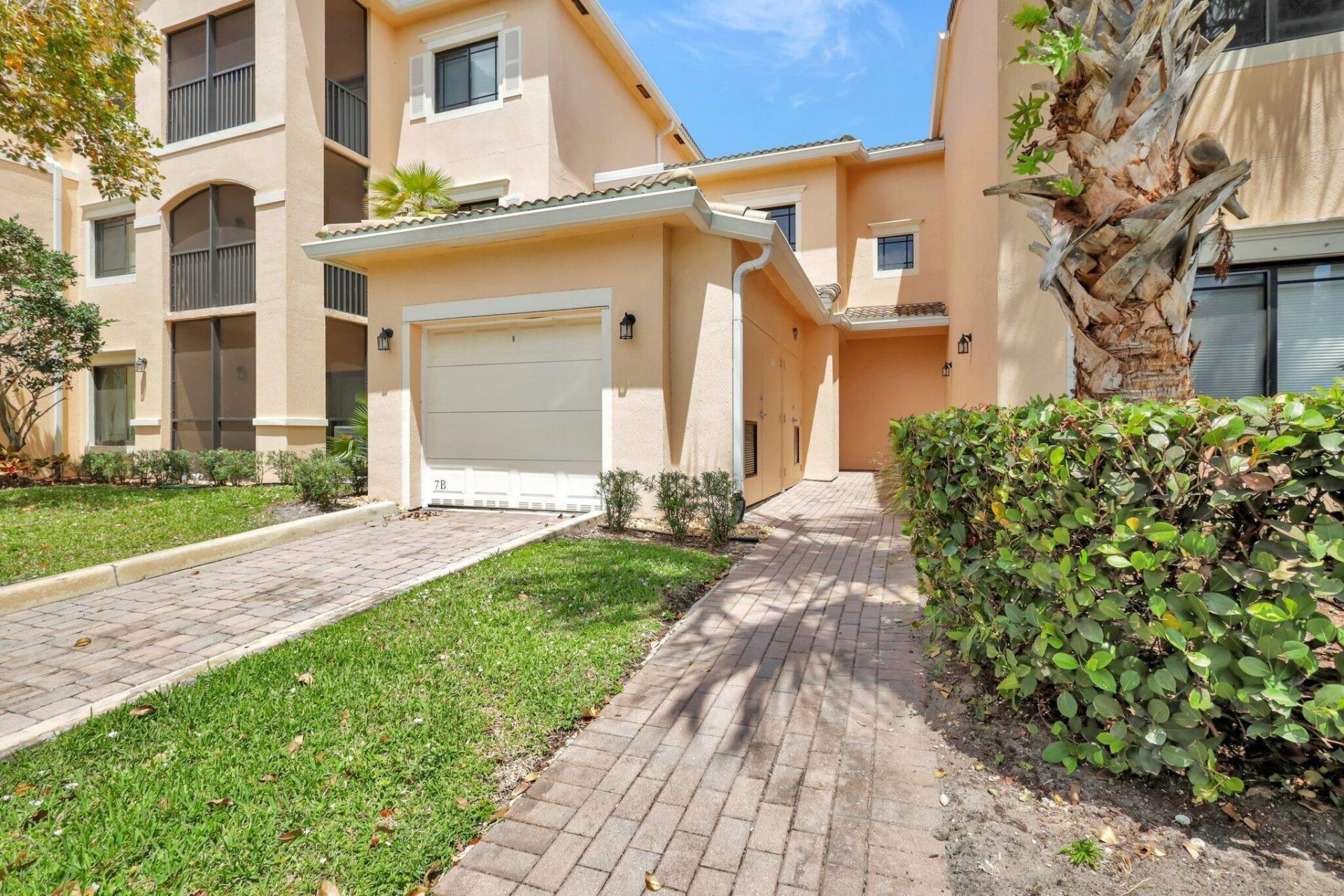 2807 Veronia Drive, Unit 106, Palm Beach Gardens, FL 33410 Photo