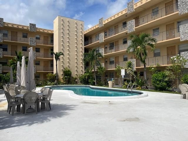 2145 Pierce Street, Unit 101, Hollywood, FL 33020 Photo