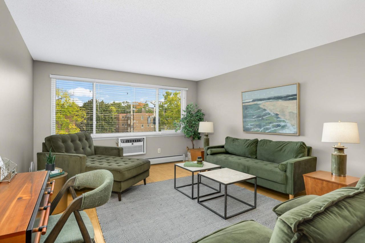 2700 W 44th Street, Unit 401, Minneapolis, MN 55410 Main Photo