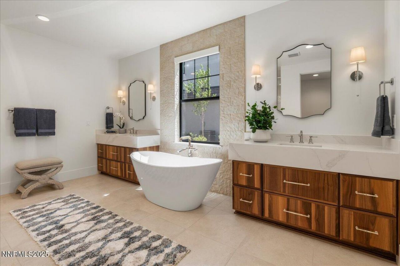 20555 Latour Way, Reno, NV 89511 Photo