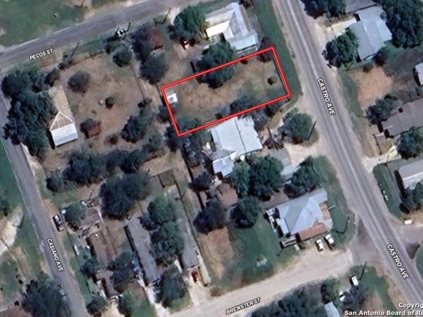 11619 Castro, LaCoste, TX 78039